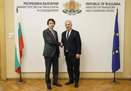 Ambassador Apicella meets with Bulgarian Transport Minister Ismailov