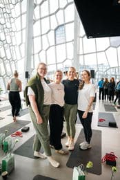 Ásta Fjeldsted tók leikfimisæfingu í Hörpu